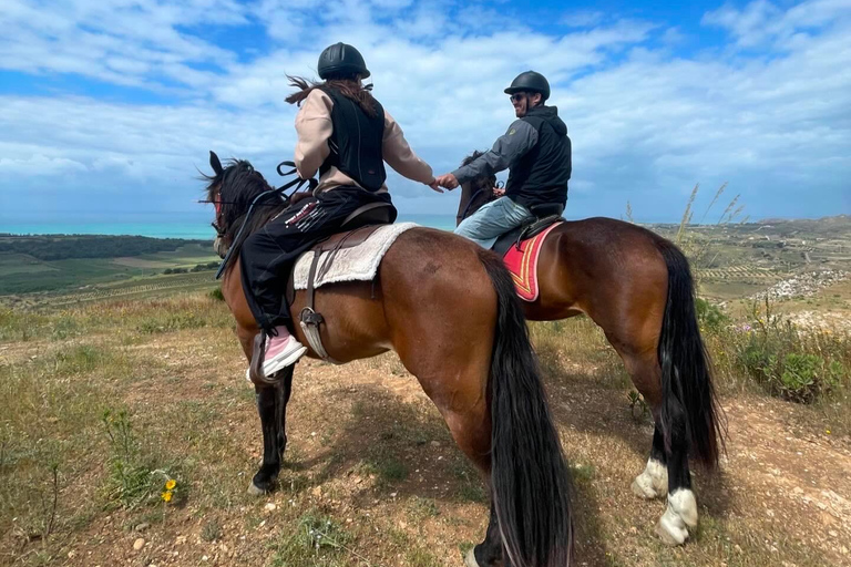 Romantic Experience with horses in the Natural Reserve WWF