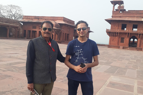 泰姬陵与阿格拉堡之旅（含标志性摄影环节）探索泰姬陵（仅限导览）