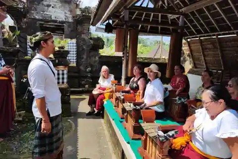 Tour del villaggio tradizionale, danza balinese e lezione di Gamelan