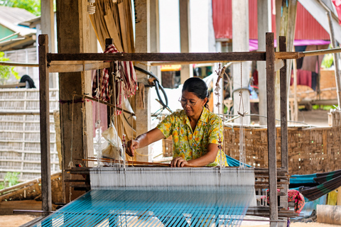 Phnom Penh: Silk Island & Countryside by Tuk Tuk with Snack