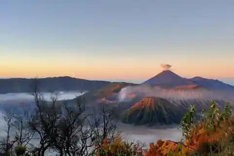 Explore Mount Bromo and Ijen Crater in 3 Days from Bali