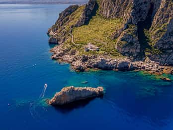 Palerme : tour en bateau à Capo Zafferano avec apéritif et boisson
