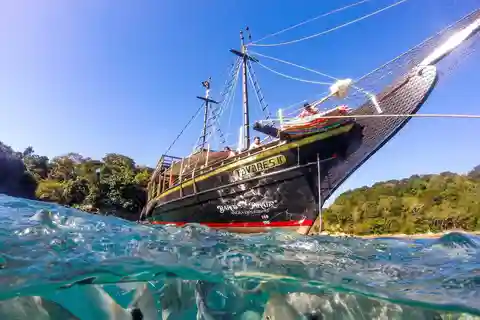 Piracki kataraman Angra dos Reis i Ilha Grande z lunchem