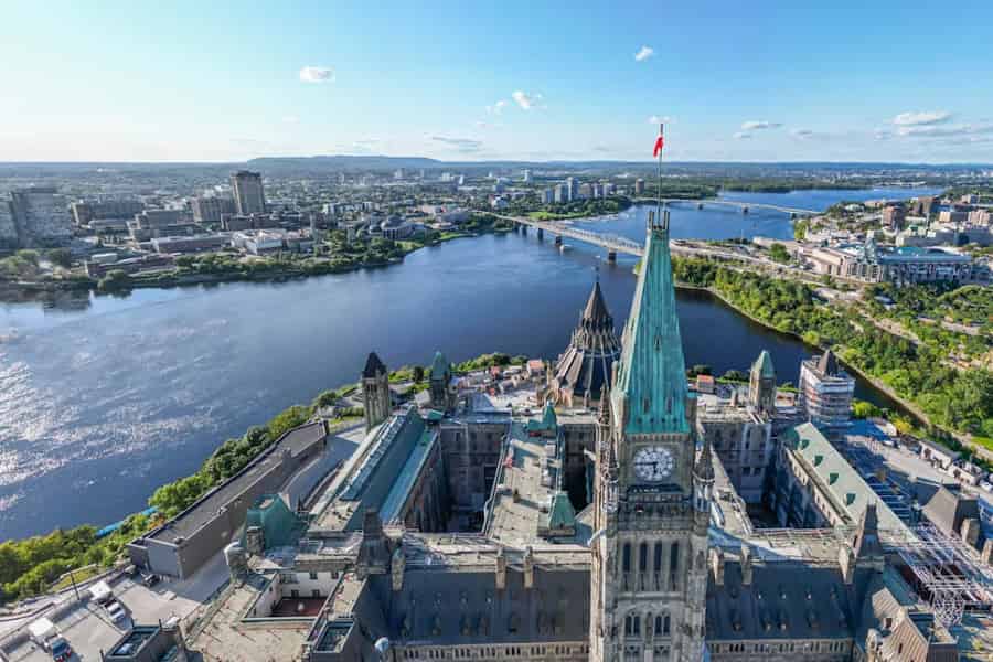 Ottawa: Ganztägige oder halbtägige Sightseeing-Tour mit Guide. Foto: GetYourGuide Ottawa: Ganztägige oder halbtägige Sightseeing-Tour mit Guide. Foto: GetYourGuide