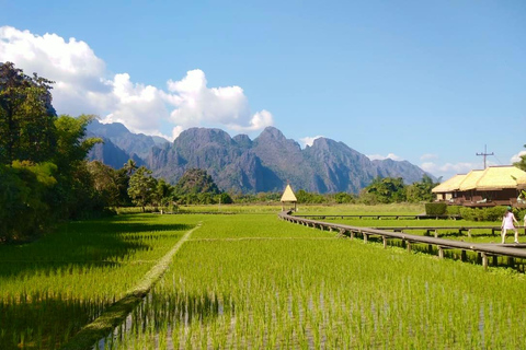 Vang Vieng: Escalada e Balão (Partida de Vientiane)participar no passeio (com ingresso e balão)