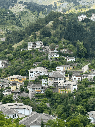 Day tour from Saranda/Ksamil:Gjirokaster +Blue Eye & Lekursi