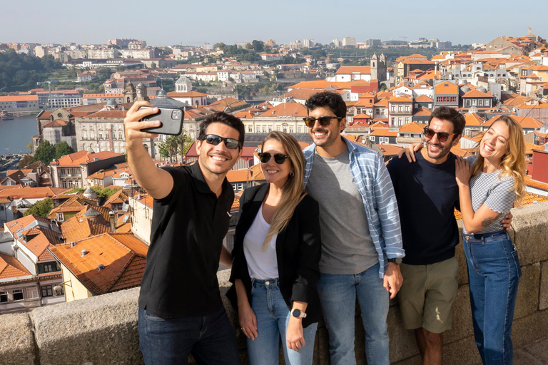 Porto: Guided Walking Tour, Helicopter Ride, & River Cruise Tour in English