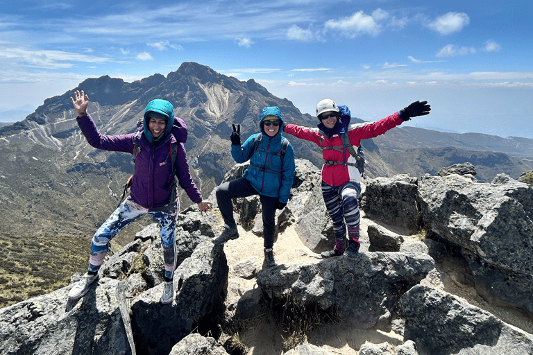 Quito: Hike to the Integral of Pichinchas