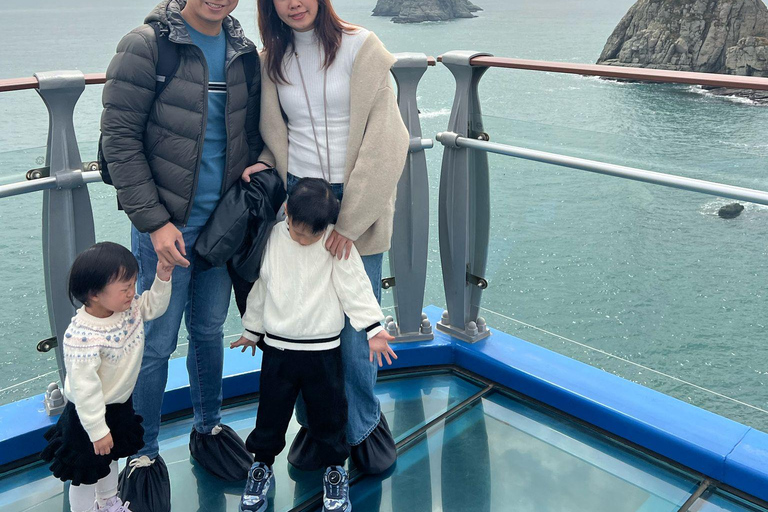 Busan: Top Attractions Tour for Cruise Guests For Busan Cruise Guest Highlight Top Attraction Group Tour