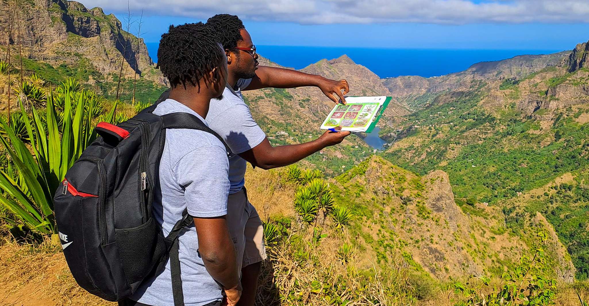 Serra Malagueta: Principal Valley Hike & Lunch with Locals