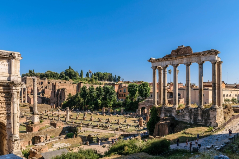 Roma: tour de 2,5 horas en grupo pequeño por el Coliseo a la luz de la lunagira en ingles