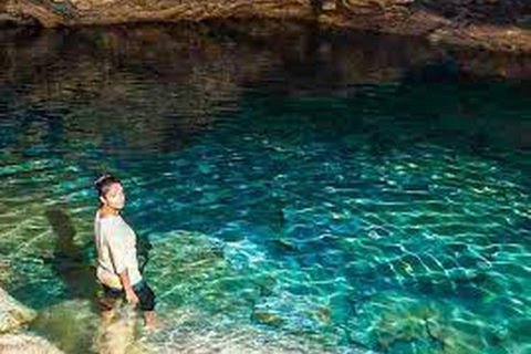 Ella - Traslado privado en TukTuk al estanque de agua azul Ravana