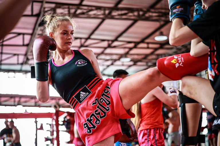 Krabi: Beginner Muay Thai Experience at Khunsuek Muay Thai Afternoon Class (16:00–17:30)