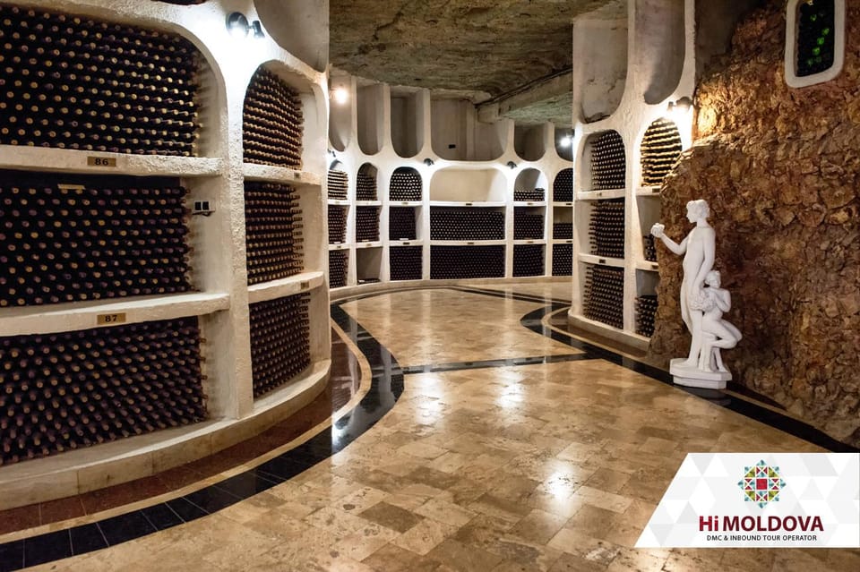 Suitetrails - From Chisinau, Old Orhei and Cricova winery day tour
