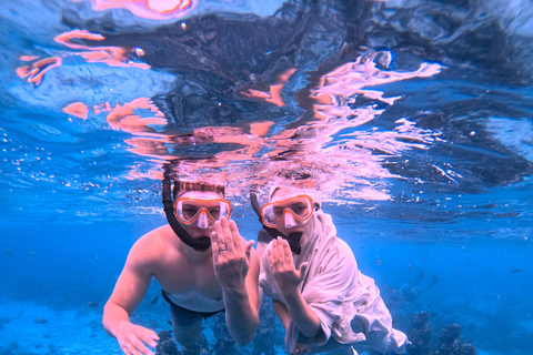 Gili Islands: Small-Group Snorkeling Tour with Photos