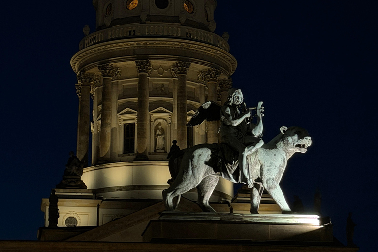 Berlin Night Walking Tour - Iconic Illuminated Landmarks Private Berlin Sunset Walking Tour - Iconic Landmarks