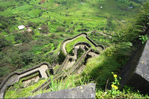 Excursión a la Estación de Lonavala desde Bombay con almuerzo