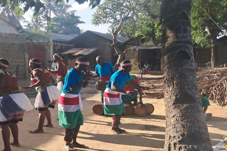 Mombasa City Highlights & Mijikenda Village Cultural Tour