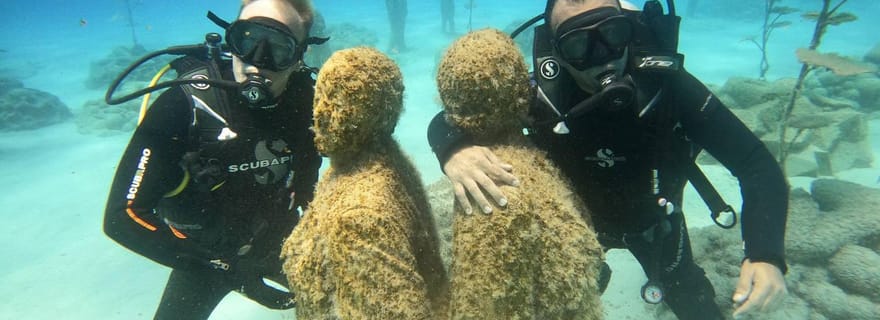 Ayia Napa : Musée MUSAN Découvrez l'expérience de la plongée sous-marine
