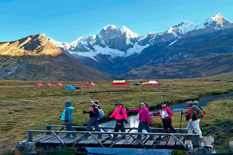 Huaraz: 8-Day Trek through the Huayhuash Mountain Range Huaraz: 8-Day Trek in the Huayhuash Mountain Range