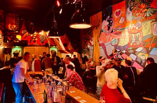 Amsterdam: Genever-Verkostung im Café de Buurvrouw