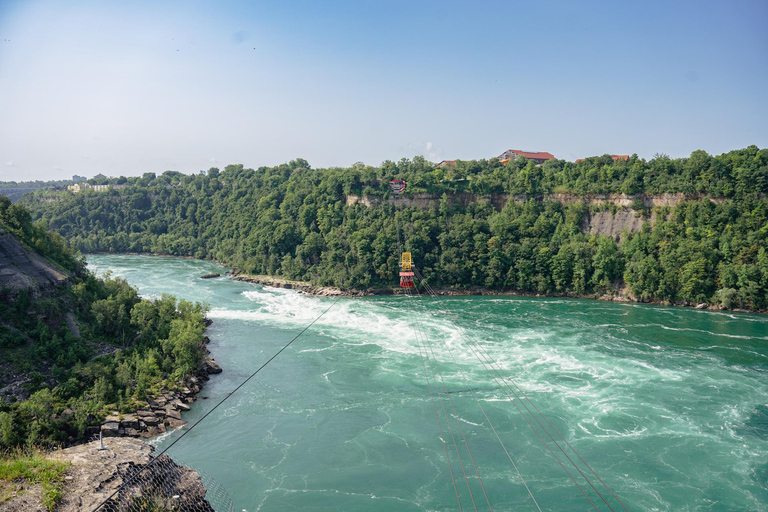 Z Toronto: Jednodniowa wycieczka z przewodnikiem po wodospadzie Niagara z rejsem łodzią