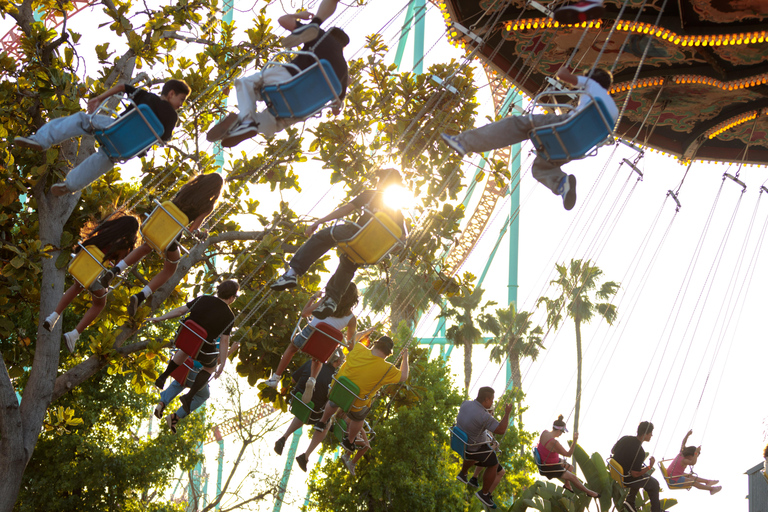 Los Angeles: Knott’s Berry Farm General Admission Ticket Knott’s Berry Farm Entry Ticket w/ Boysenberry Festival