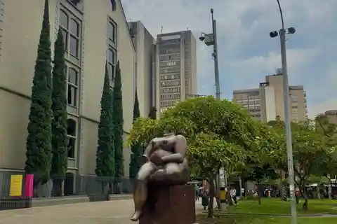 Medellín: Comuna I0: Historic Center of the city