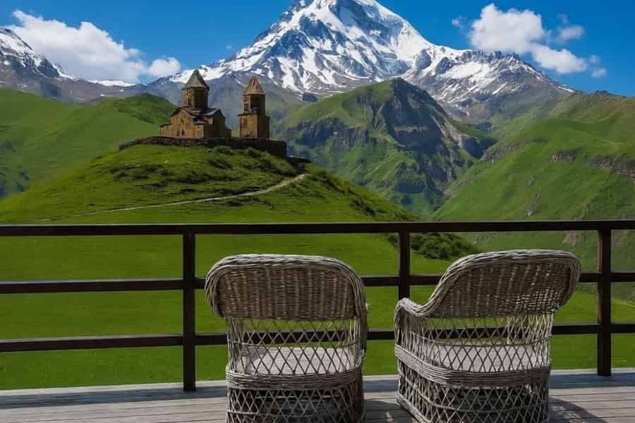 Ab Tiflis: Gruppentagestour nach Ananuri, Gudauri, Qasbegi und Gergeti. Foto: GetYourGuide Ab Tiflis: Gruppentagestour nach Ananuri, Gudauri, Qasbegi und Gergeti. Foto: GetYourGuide
