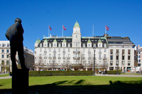 Oslo: From Fjord to Palace Walking Tour