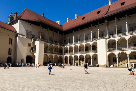 Wawel Castle, Old Town, Mary Basilica & Underground Museum English Tour