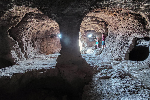 Gran Canaria Cueva, Oasis, Aventura en la Garganta Roja y Picnic acogedorGran Canaria Discovery Adventure Tour con Picnic de Tapas