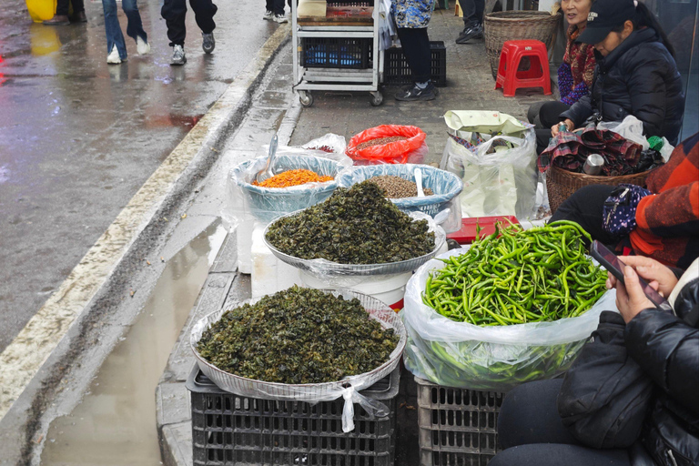 Zhangjiajie: Xiangxi Pickled Vegetable Class & Market Tour
