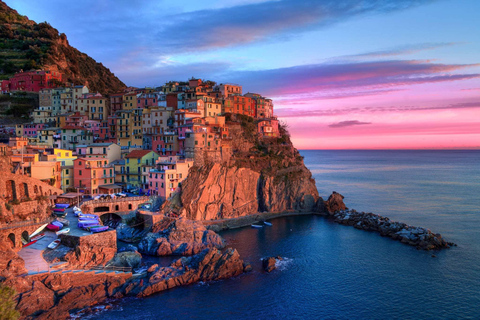 Cinque Terre: Minivan Private Tour Cinque Terre: Monterosso private minivan tour 8h