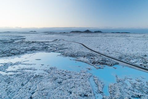 Reykjavik: Golden Circle Day Trip with Blue Lagoon TransferGolden Circle Small-Group Tour with Blue Lagoon Transfer