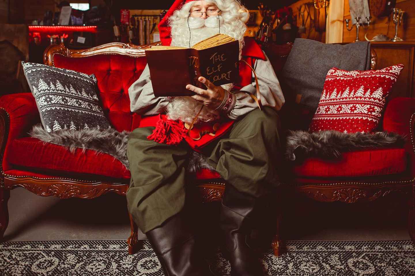 Levi: Arcandia, The Elf Court/Daylight & Park Side/Darkness