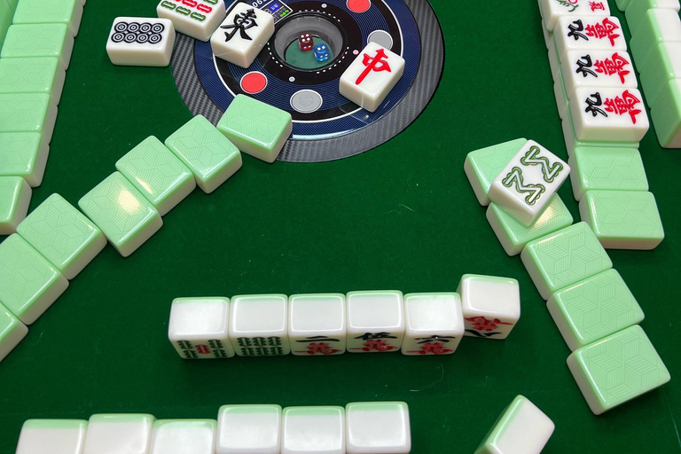 Guangzhou: Mahjong lesson &amp; Tea Tasting Immersion Experience