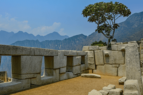 Perú: 17 dagen 16 nachten de magie van de Inca's en het AmazonegebiedMystiek Peru:Ontdek de magie van de Inca's en het Amazonegebied