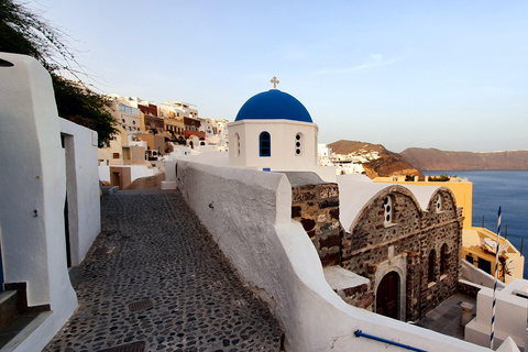 Cruise-Friendly Santorini Tour: Pyrgos, Oia & Fira Gems