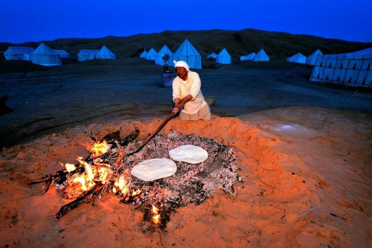 From Djerba: 2-Day Tozeur & Sahara Tour , Oasis & Star Wars