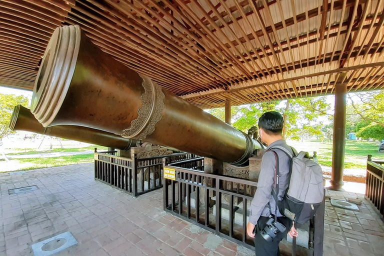 جولة سير في ثورة هيو والحرب الفرنسية والأمريكيةجولة سير في ثورة هوى والحرب الفرنسية والأمريكية