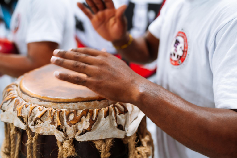 Salvador: Cultural Night of Capoeira, Samba, and Drumming