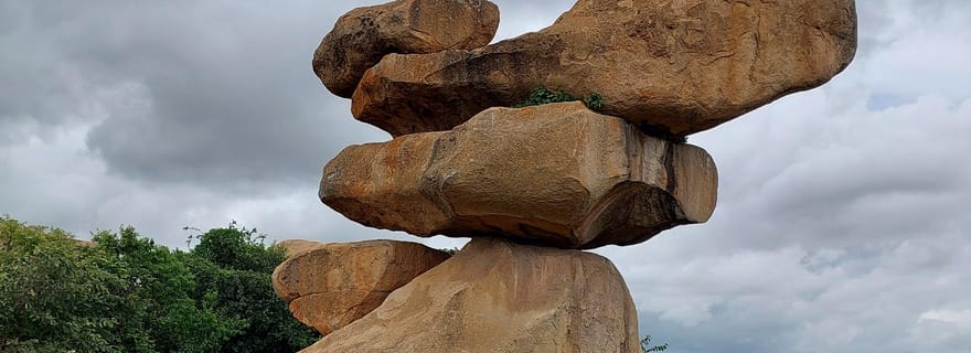 Balancing Rocks : Harare Epworth - une expérience photographique