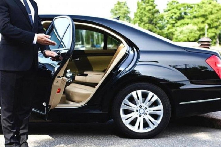 Voiture privée jusqu'au pont d'or et retour depuis Hoi An