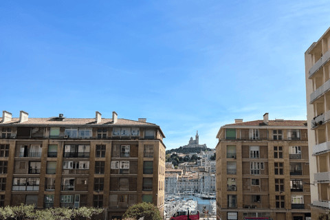 Discovering the flavors and colors of MarseilleDiscovering Marseille - Public