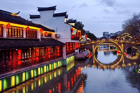 Tour privado de medio día a la Antigua Ciudad del Agua de Qibao