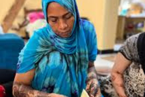 Coast: Shela Village Henna & Swahili Beauty Class with Lunch