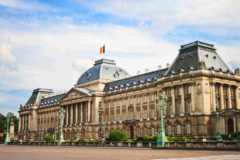 From Brussels: Brussels Tour with Waterloo and Atomium Stop