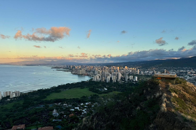 Waikiki: Diamond Head Hiking/ Hiking Starts at 7:00am.