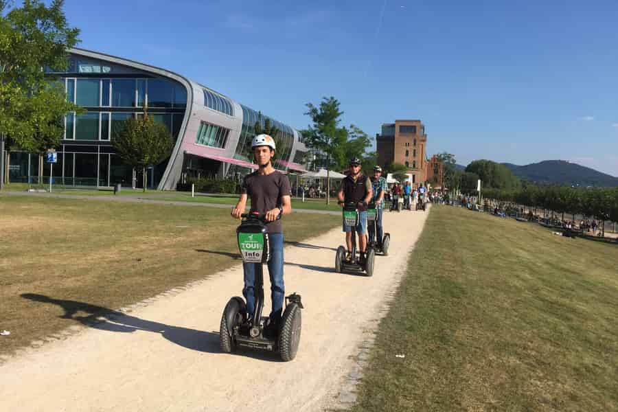 Bonn: Segway-Tour. Foto: GetYourGuide